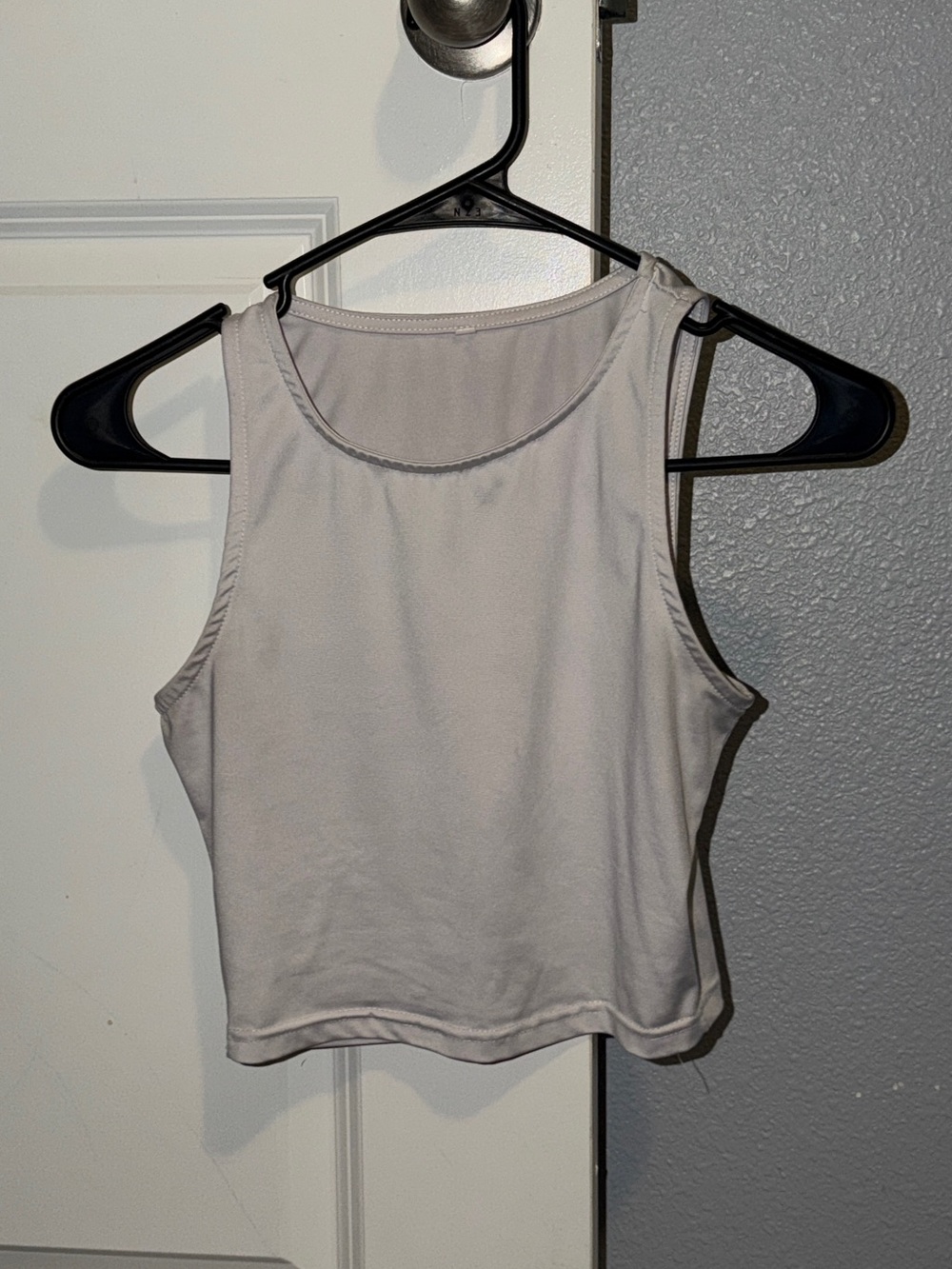 Women's White Sleeveless Crop Tank Top